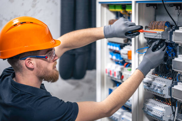 Best Circuit Breaker Repair  in Parker City, IN